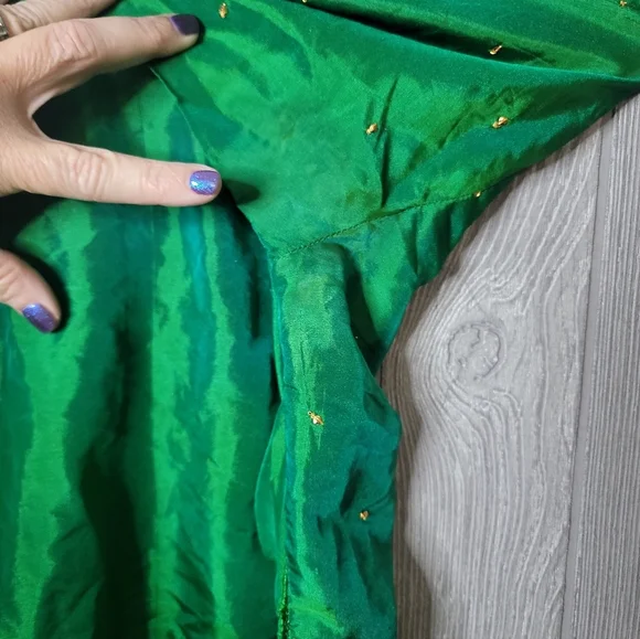 Elegant Green Embellished Dress, Size, Call Out In The Picture Under The Pits. - Picture 13 of 14